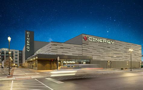 cinergy dine-in cinemas in wheeling